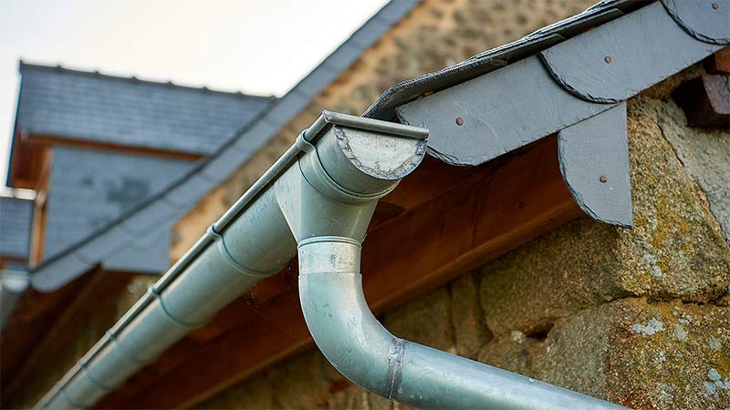 Travaux de couverture en Belgique : Région Flamande, Wallonne et Bruxelles  - HD PRO ROOF : artisan couvreur. Travaux de couverture et faîtage en neuf et en rénovation - Dépannage urgent de votre toiture ! Zinguerie. Pose de Vélux. Intervention en Belgique : Région Flamande, Wallonne et Bruxelles
